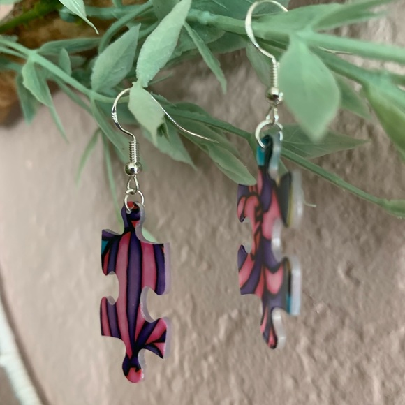 Handmade puzzle earrings - Picture 4 of 11